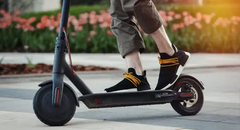 Ограничиха максималната скорост на тротинетките в Русе на 15 км/ч