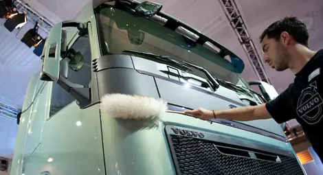 Daimler и Volvo с революционна водородна технология за товарни камиони