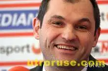 ЦСКА е вече собственост на групата "Червени шампиони" ЦСКА е вече собственост на групата "Червени шампиони"