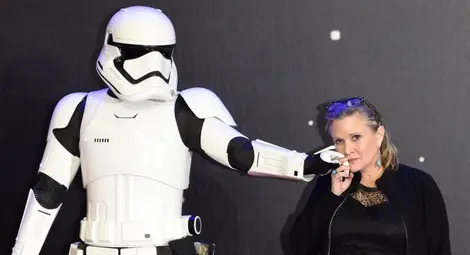 Актрисата Кари Фишър получи сърдечна криза и е в критично състояние