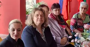 Деница Иванова и доц. Наталия Киселова: Жените в БСП са гръбнакът на партията в трудни времена