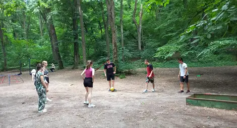 СУ &bdquo;Възраждане&ldquo; посрещна в Русе ученици и учители от Португалия, Северна Македония и Румъния /галерия/