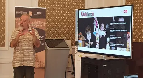 Е-платформа дава нов живот  на театрални постановки