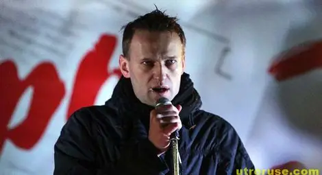 Критикът на Путин Алексей Навални е осъден на 5 години