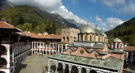 Празникът Отчовден се отбелязва днес в Рилския манастир