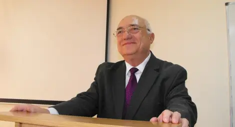 Проф. Илия Пеев Проф. Илия Пеев