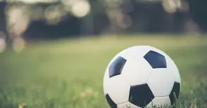 Баща срещу син в мач от Четвърта лига