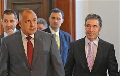 Борисов и бившият ген. секретар на НАТО Расмусен са били подслушвани в Скопие