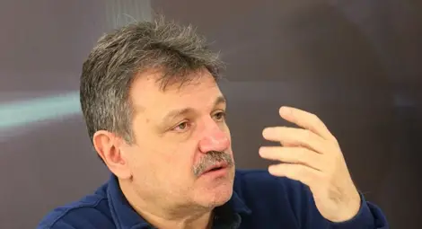 Д-р Александър Симидчиев Д-р Александър Симидчиев