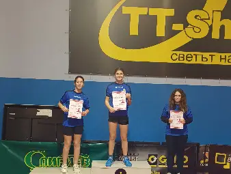 Младите тенисисти на маса от МГ "Баба Тонка"-Русе с букет титли и медали от общинското първенство