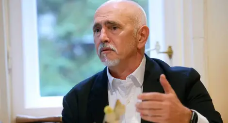 Пенчо Милков след изненадващо писмо на Николай Събев: Няма да дадем летище Русе на държавата