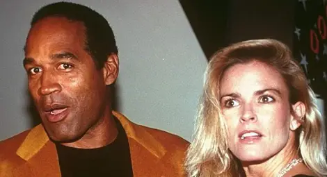 Шест знаменитости на Алеята на позора Шест знаменитости на Алеята на позора