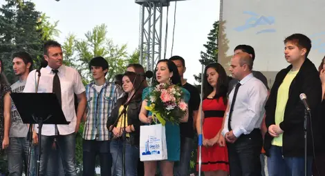 Рок концерт събра поколения отличници на Математическата