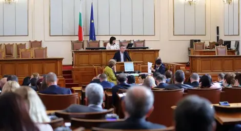 ГЕРБ предлага затвор до 5 години за нелегален превоз на пътници