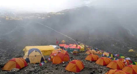 Иван Томов за втория покорен осемхилядник: След тегавия опит от трите пакистански експедиции Непал и Манаслу ми се сториха рай