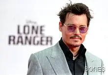 Джони Деп е братовчед на кралица Елизабет