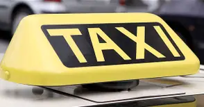 Таксита бъркат дълбоко в джоба със скрити помпи и оптични илюзии