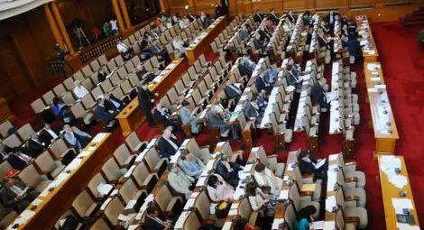 Депутатите се уредиха с ужасно дълга ваканция за Коледа и Нова година!