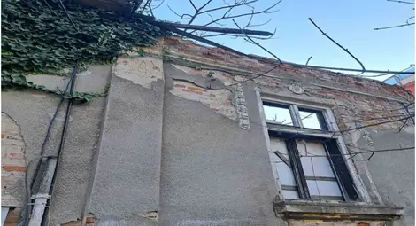 Сградата на ул. "Рила" 36