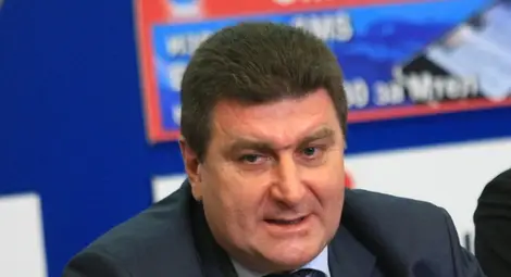 Валентин Златев: В Ботевград действа организирана престъпна група