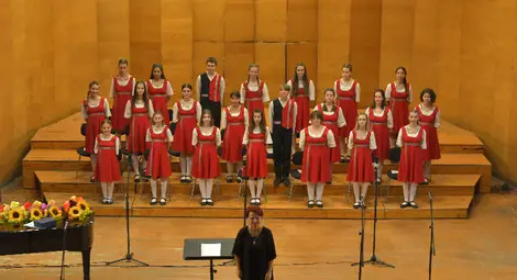 Детски хор &bdquo;Дунавски вълни&ldquo; с Гран при от Международен конкурс в Румъния