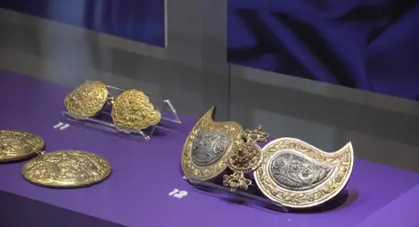 Красиви старинни пафти  сияят в Историческия музей