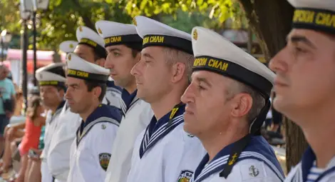 С концерт и шествие Военноморските сили отбелязват 138-ата си годишнина