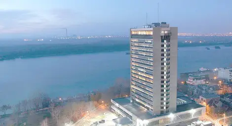 &bdquo;Рига&ldquo; оспорва отказа за строителство на нова висока сграда