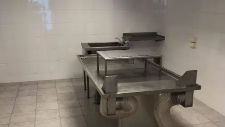 Масата за аутопсии