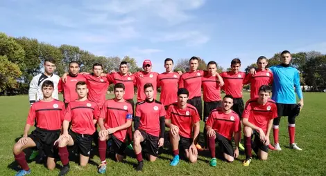 Юношите на &bdquo;Локо&ldquo; с  1:1 срещу &bdquo;Светкавица&ldquo;