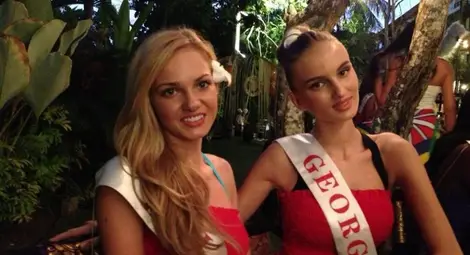 Мис България 2013 в Топ 10 на „Мис Свят” /галерия/ Мис България 2013 в Топ 10 на „Мис Свят” /галерия/