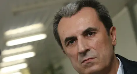 Орешарски: Станишев и Местан предложиха Пеевски за шеф на ДАНС Орешарски: Станишев и Местан предложиха Пеевски за шеф на ДАНС