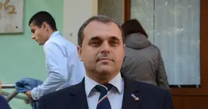 Искрен Веселинов влиза на преговорите с ГЕРБ