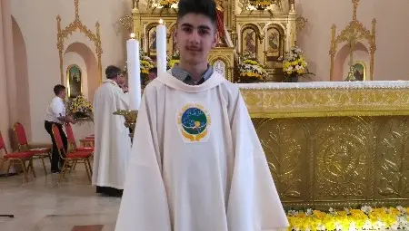 Дими се почувствал озарен, приемайки първо причастие от папа Франциск