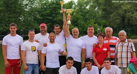 Флотът на „Локо“ най-силен на турнира „Никола Велев“ Флотът на „Локо“ най-силен на турнира „Никола Велев“