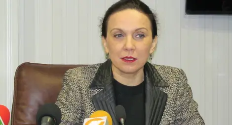 Антония Първанова: Ваучер за 20 лева да получава всеки, който гласува