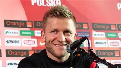 Добро сърце: Футболист от "Борусия" /Дортмунд/ дари 60 хиляди евро за лечението на болно от рак момче