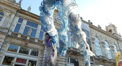 Театър „Маска“ цени русенската публика, защото аплодирала живите статуи Театър „Маска“ цени русенската публика, защото аплодирала живите статуи