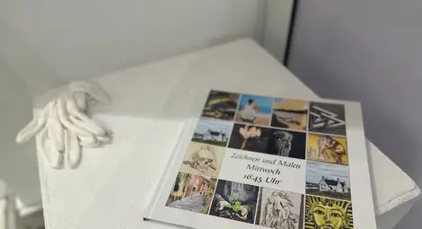 С изложбата "Завръщане" Веселин Господинов представи своята хиперреалистична представа за света и Русе С изложбата "Завръщане" Веселин Господинов представи своята хиперреалистична представа за света и Русе