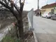 Пропадналата улица във Ветово е укрепена и с нов парапет