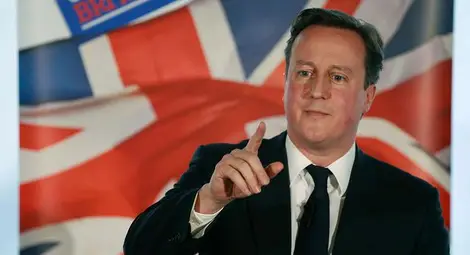 Камерън защити правото да се осмива чужда религия