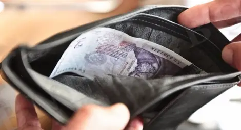 2,2 милиона българи се борят за оцеляване с 296 лева на месец