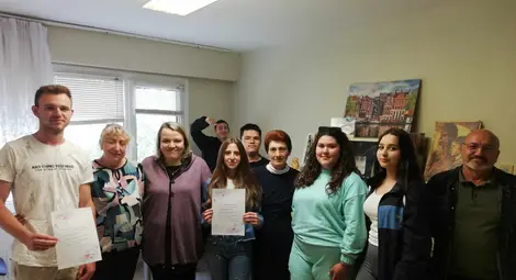 Кубратската комисия и ученици от ЦПЛР „Максим Горки“ отбелязаха Международния ден на прегръдката Кубратската комисия и ученици от ЦПЛР „Максим Горки“ отбелязаха Международния ден на прегръдката