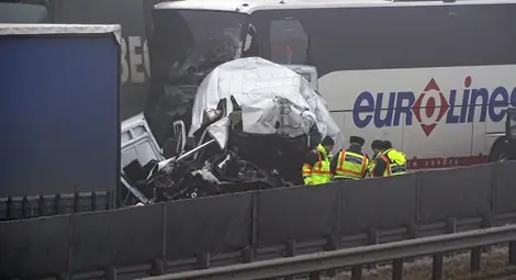 Двама българи загинаха, а други двама бяха ранени при нова катастрофа в Унгария