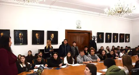 В Русенския университет започна нов курс на обучение за ученици и учители с български произход от Молдова