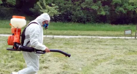 Пръскането срещу кърлежи в Русе започва от сателитните квартали