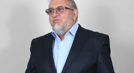 Проф. Димитър Димитров: При нас студентите могат едновременно да учат и да работят Проф. Димитър Димитров: При нас студентите могат едновременно да учат и да работят