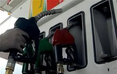Цената на дизела и бензина скача с 5-10 стотинки