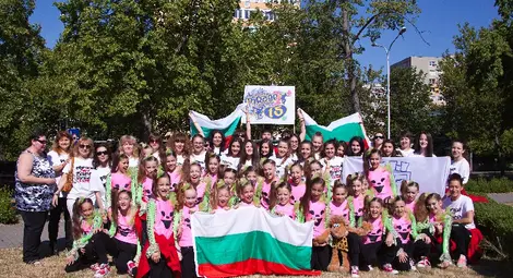 Със злато и сребро се върнаха танцьорите на &bdquo;Мираж&ldquo; от Полша