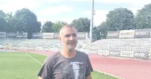 Пинчера: Оставяме си вратичка за нов футболист в последния момент